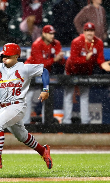 Cards rally in rain, game vs Mets suspended in 9th tied at 4